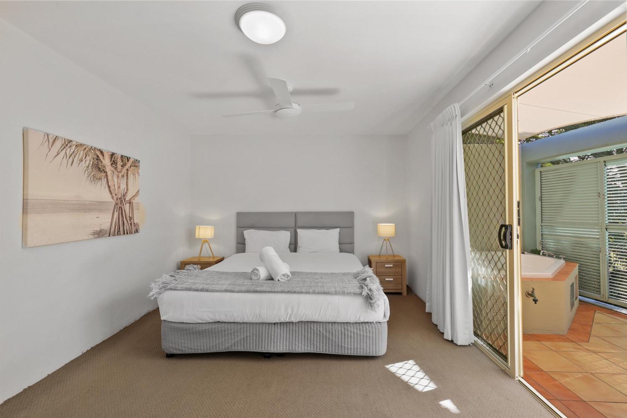 Lennox Beach Resort Lennox Head Exteriör bild